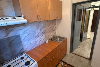 Garsonieră decomandată în Basarabia