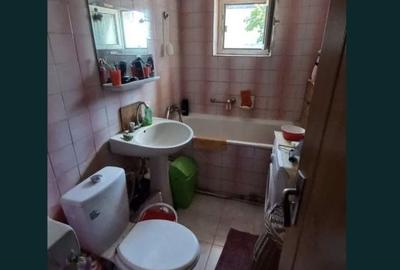 Apartament cu 2 camere decomandat în Canta - 4