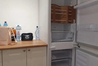 Apartament cu 2 camere decomandat în Micro 3