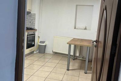 Apartament cu 2 camere, mobilat în Grivița