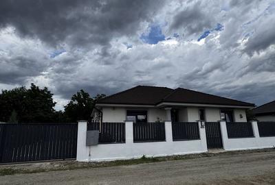 Casă cu 3 camere în Șag