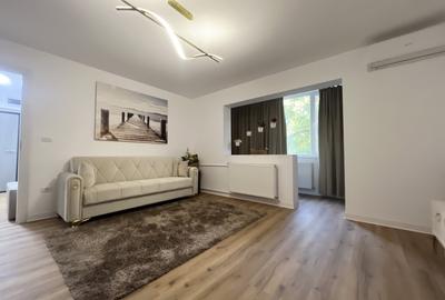 Apartament cu 2 camere semidecomandat, mobilat în Girocului