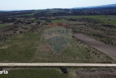 Teren de 1253 mp, în Marginea - 2