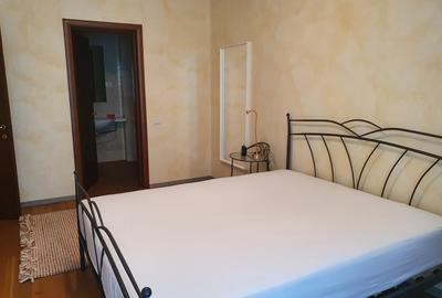 Apartament cu 3 camere semidecomandat în Sisești - 9