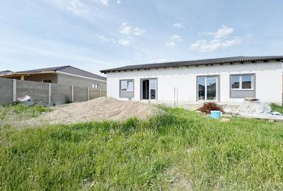 Duplex cu 3 camere cu Canalizare în Moșnița Veche - 7