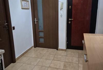 Apartament cu 3 camere decomandat în Colentina - 3