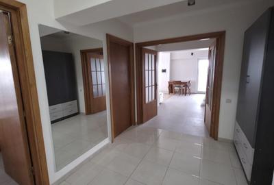 Apartament cu 3 camere decomandat în Valea Moșneagului - 5
