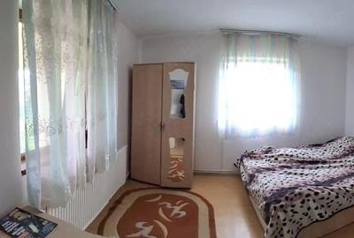 Casă cu Teren 2916 Mp în Central - 5