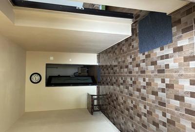 Casă cu 4 camere cu Teren 1480 Mp în Central - 3