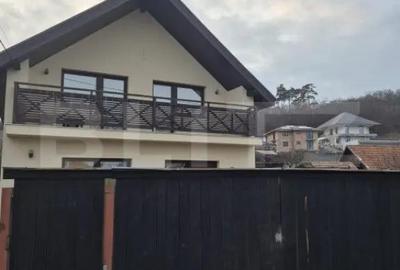 Casă cu 7 camere cu Teren 1359 Mp în Unirii - 11