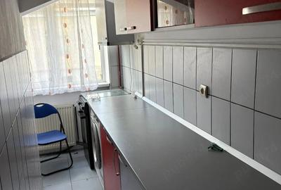 Garsonieră decomandată în Govândari