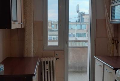 Apartament cu 3 camere decomandat în Gheorghe Doja - 2