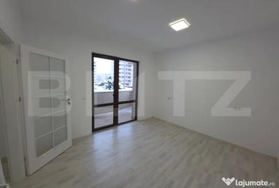 Apartament cu 3 camere decomandat în Independenței - 6