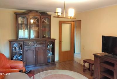 Apartament cu 2 camere decomandat în Abator - 3