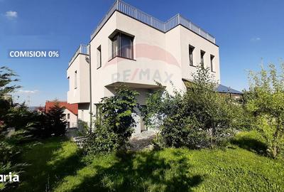 Casă cu 4 camere cu Teren 350 Mp în Făget