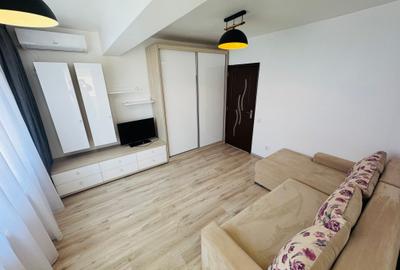 Apartament cu 2 camere decomandat în Apărătorii Patriei