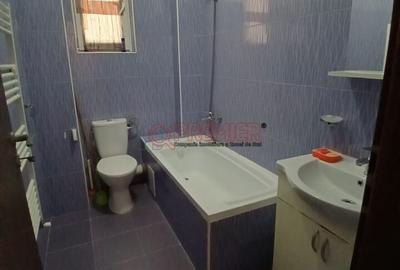 Apartament cu 2 camere în Apărătorii Patriei