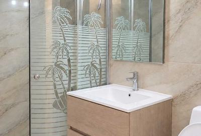 Apartament cu 2 camere decomandat în Vitan