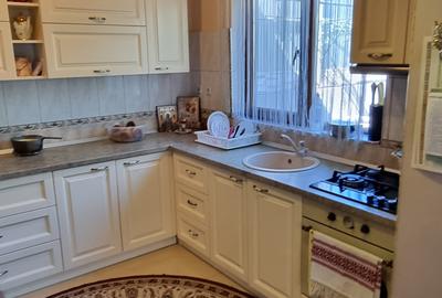 Casă individuală cu 4 camere cu Teren 400 Mp în Central - 2