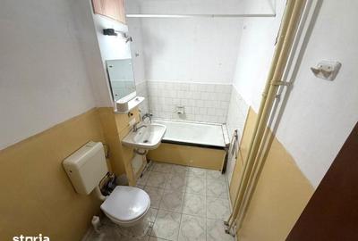 Garsonieră decomandată în Sărari
