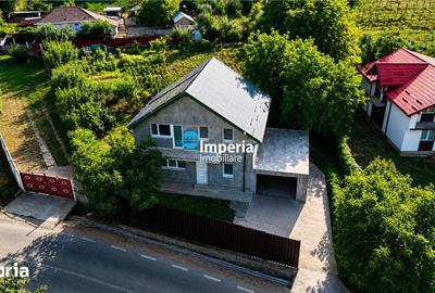 Casă cu 3 camere cu Teren 484 Mp în Miroslava