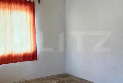 Casă cu 3 camere cu Teren 798 Mp în Cornești (Crăciunești) - 5