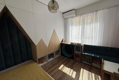 Apartament cu 3 camere decomandat în Tineretului