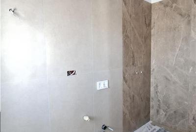 Casă cu 4 camere cu Canalizare în Breazu - 1