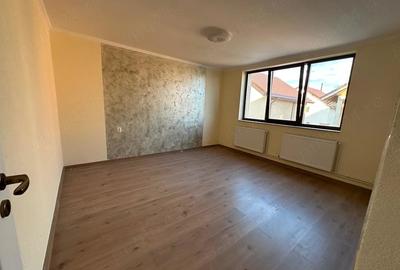 Casă cu Teren 250 Mp în Central - 8