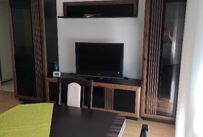 Apartament cu 2 camere decomandat, mobilat în Sânpetru