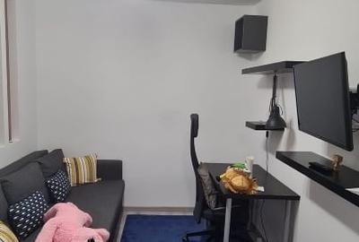 Garsonieră decomandată în Brâncoveanu