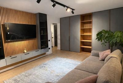 Apartament cu 3 camere decomandat, mobilat în Timpuri Noi