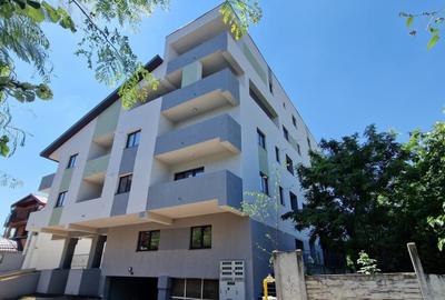 Apartament cu 3 camere semidecomandat în Militari