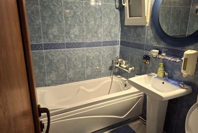Apartament cu 2 camere semidecomandat în Iancului