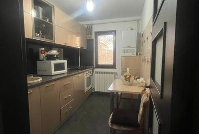 Apartament cu 3 camere decomandat în Crișan - 5