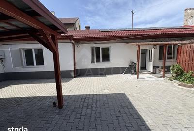 Casă cu 2 camere cu Teren 250 Mp în Central