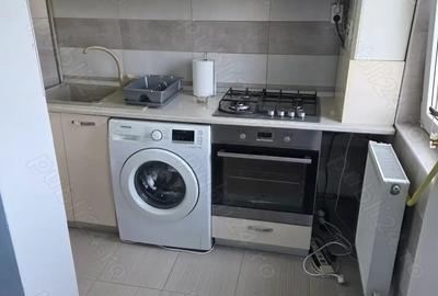 Apartament cu 3 camere semidecomandat în Micro 9 - 3