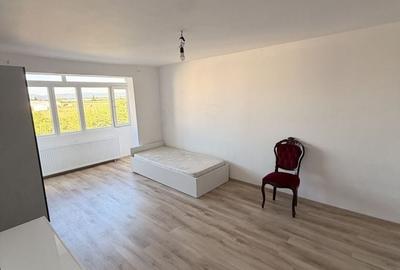 Apartament cu 2 camere decomandat în Craiter