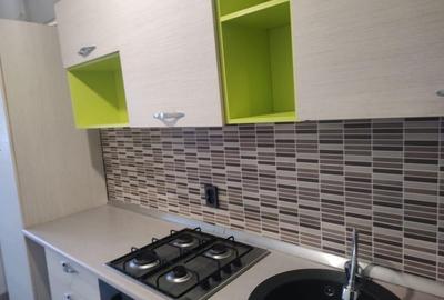 Garsonieră decomandată în Ștefăneștii de Sus