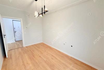 Apartament cu 3 camere decomandat în Central - 14