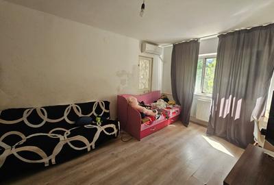 Apartament cu 3 camere decomandat în Militari - 2