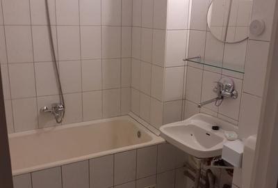 Garsonieră decomandată în Central - 5