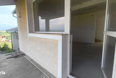 Casă cu 4 camere cu Teren 518 Mp în Central