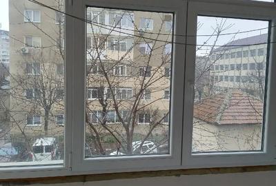 Apartament cu 3 camere decomandat în Central - 2