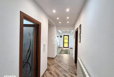 Casă cu 4 camere cu Teren 596 Mp în Rediu