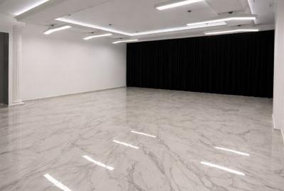 Spațiu comercial, de 123 mp, în Bulgaria