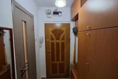 Apartament cu 2 camere nedecomandat, mobilat în Tomis Nord - 9