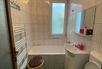 Apartament cu 2 camere semidecomandat în Micro 19