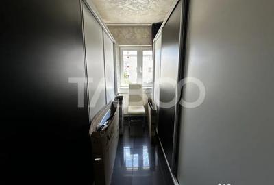 Apartament cu 4 camere decomandat în Ștrand