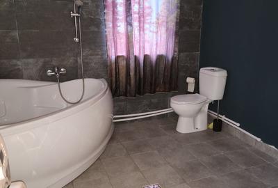 Casă cu 4 camere cu Teren 309 Mp în Central - 7